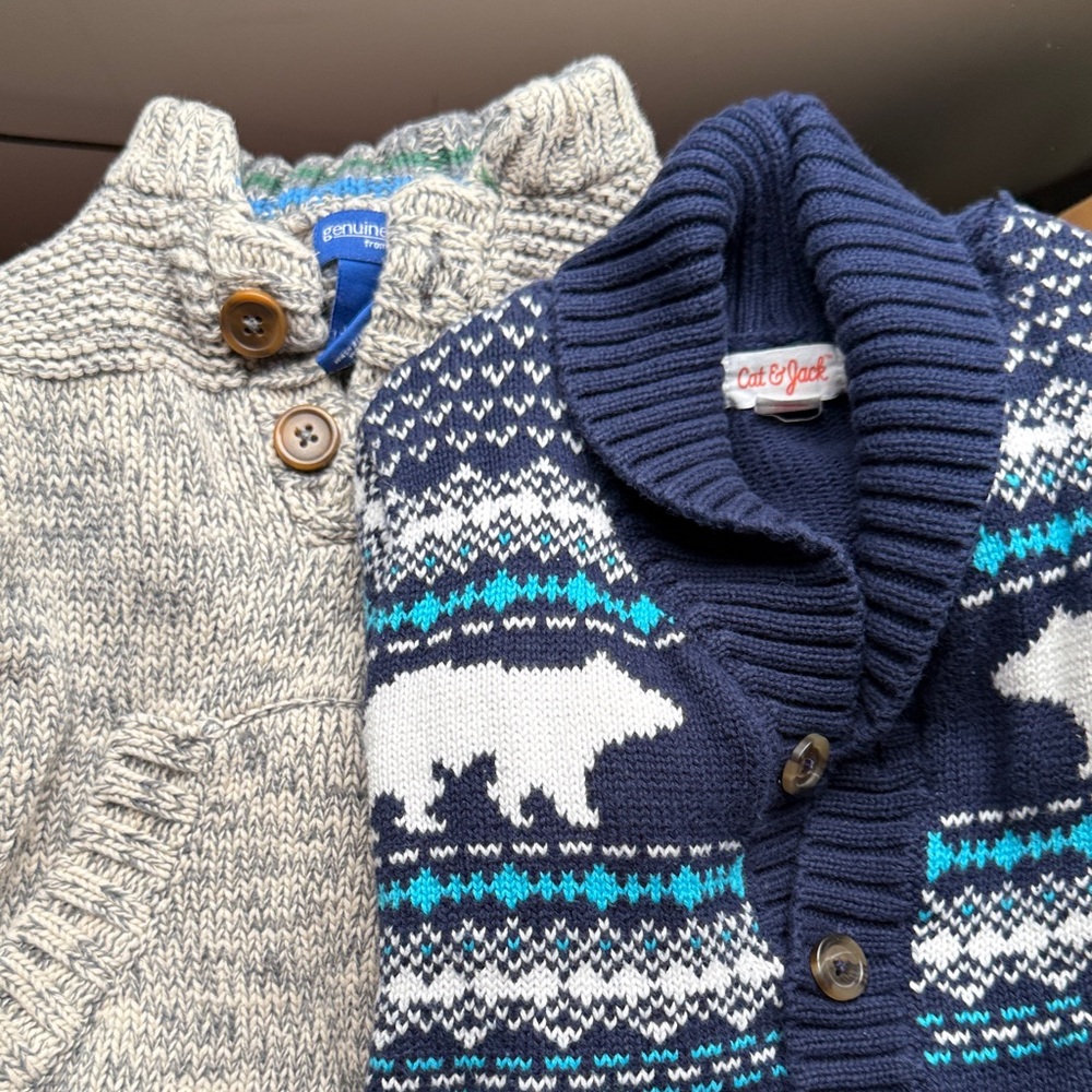Boys sweater lot (2) Cat & Jack Blue, White Polar Bear, Genuine Kids blue-gray